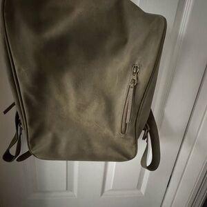 Universal Thread Olive Green Women's Backpack with Front Zip Pocket